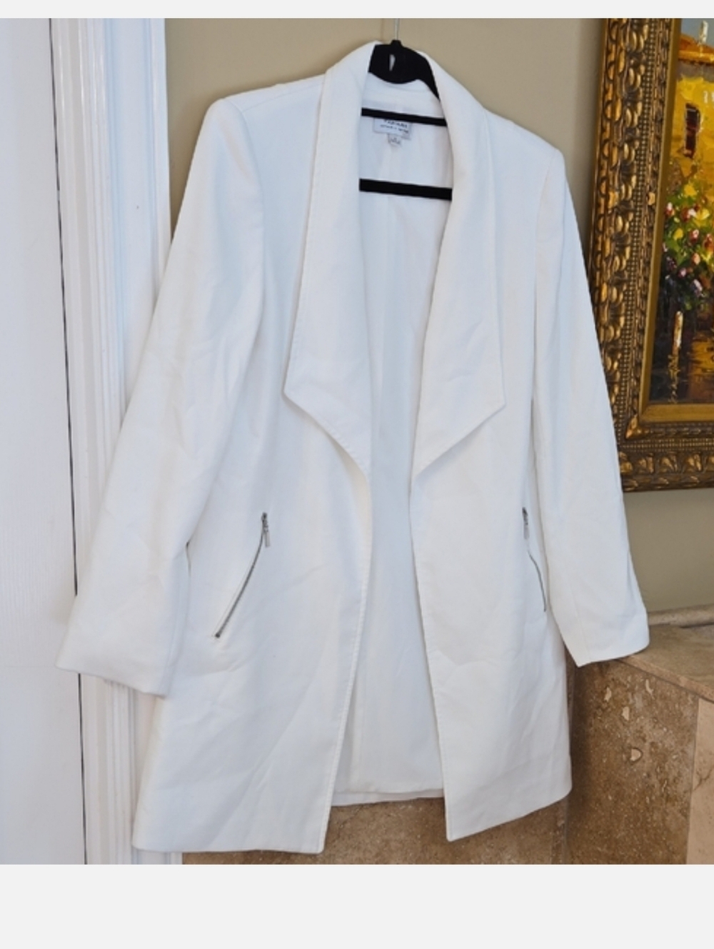 Tahari White Jacket Size 6